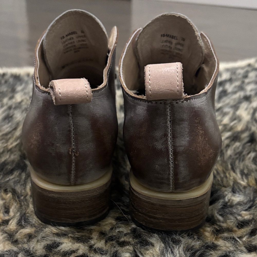 Freebird by Steven; Mabel Pink and Brown Women's Shoes - Picture 4 of 10